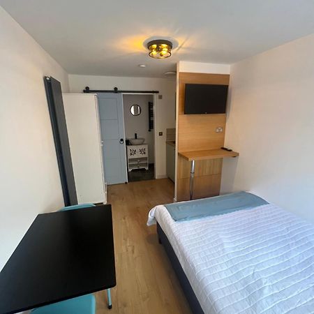 Teddington Little Gem Apartment London Exterior photo